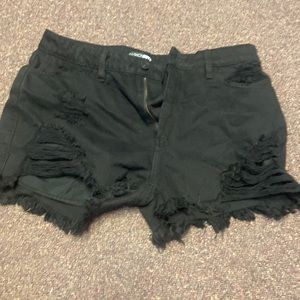 Black Ripped Fashion Nova Shorts Size Large